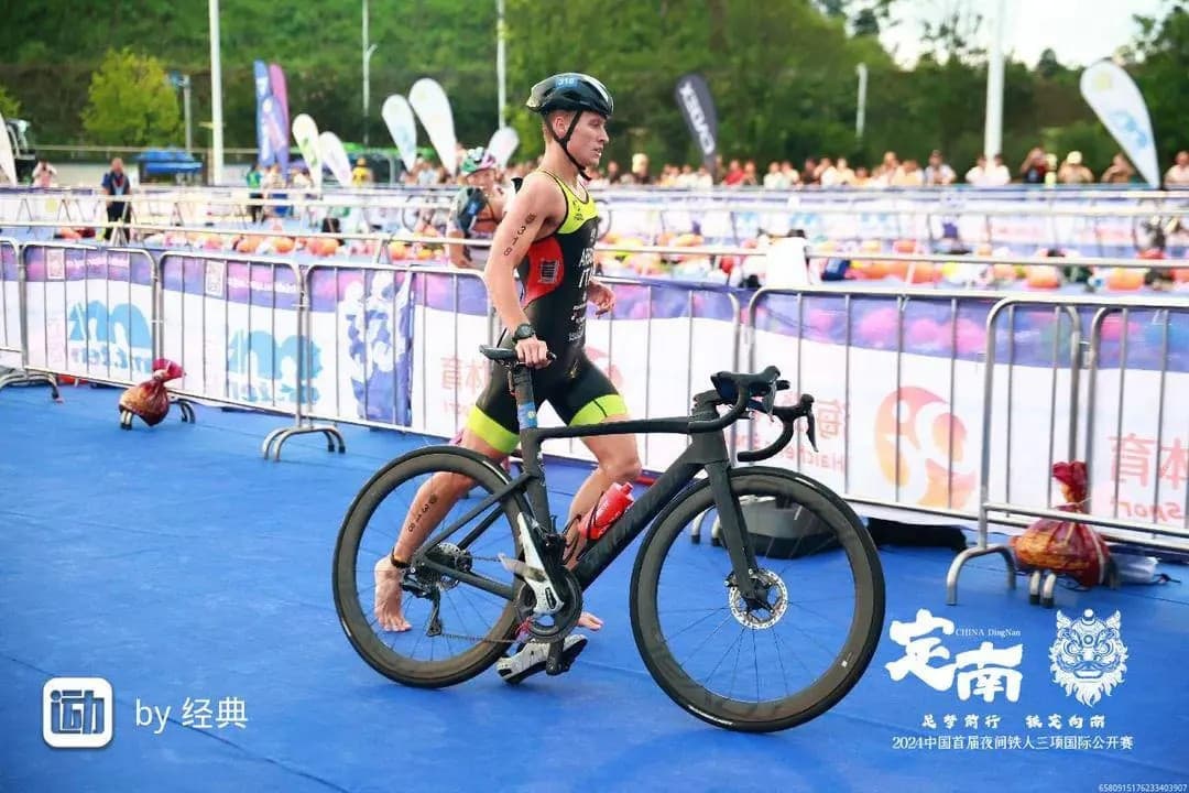 1° posto — The Night Triathlon International – Cina